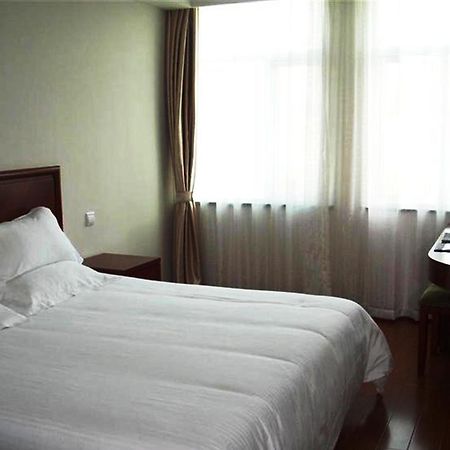 Greentree Inn Shanghai Expo Site South Yanggao Road Subway Station Express Hotel Luaran gambar